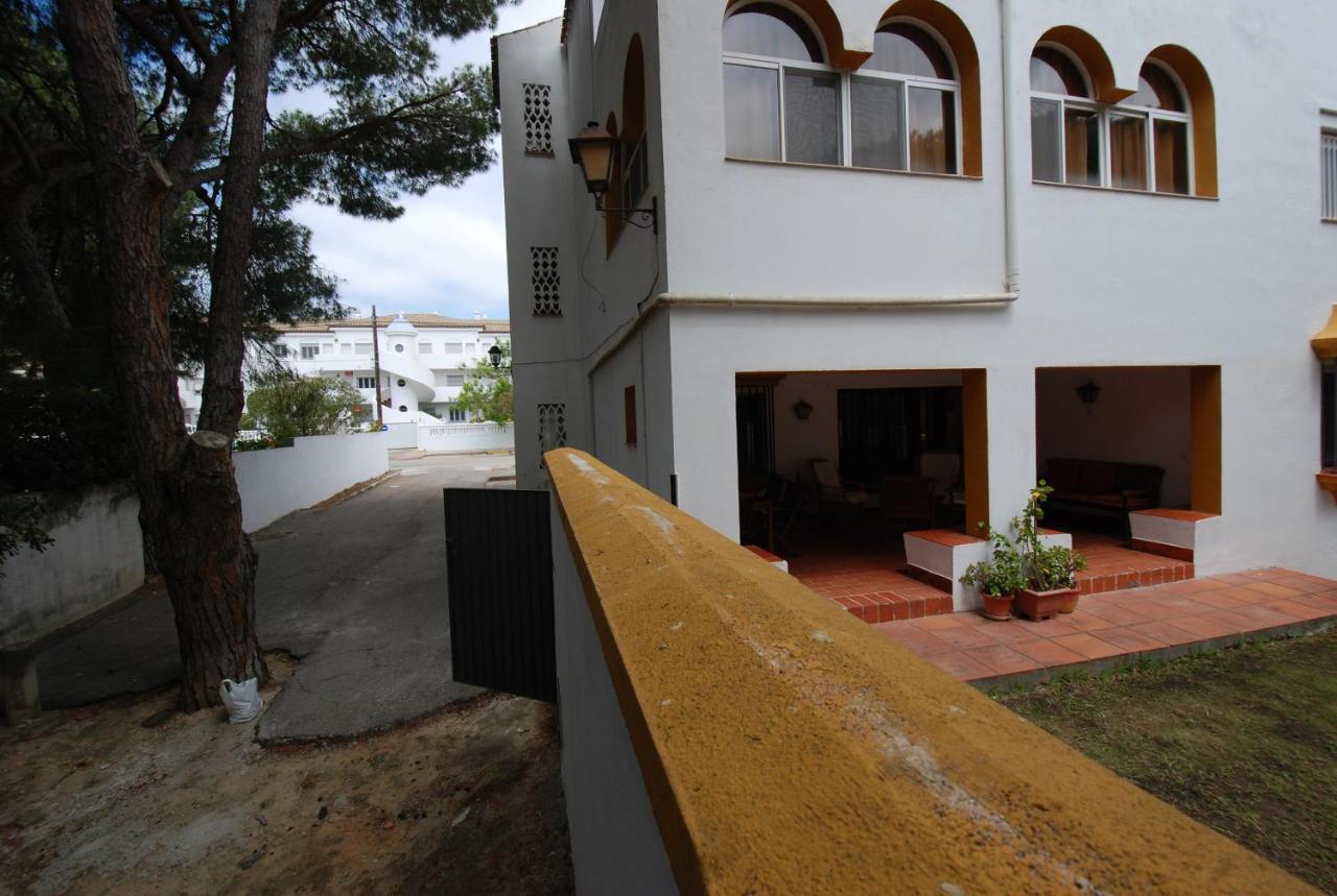 Oasis En La Playa Apartment Chiclana de la Frontera Exterior photo